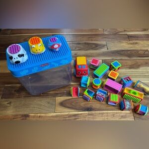 FISHER PRICE ✨ peek a boo stackable 2005 Colorful Building Blocks Set for Kids